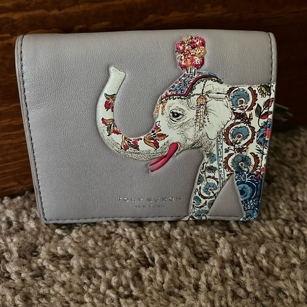 Tory Burch wallet